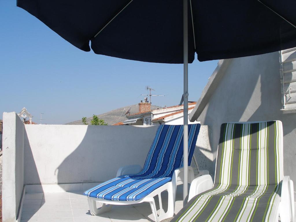 Apartments Madirazza Trogir Exterior foto